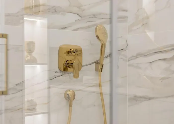 Experience Luxury In The Heart Of Appartement Split